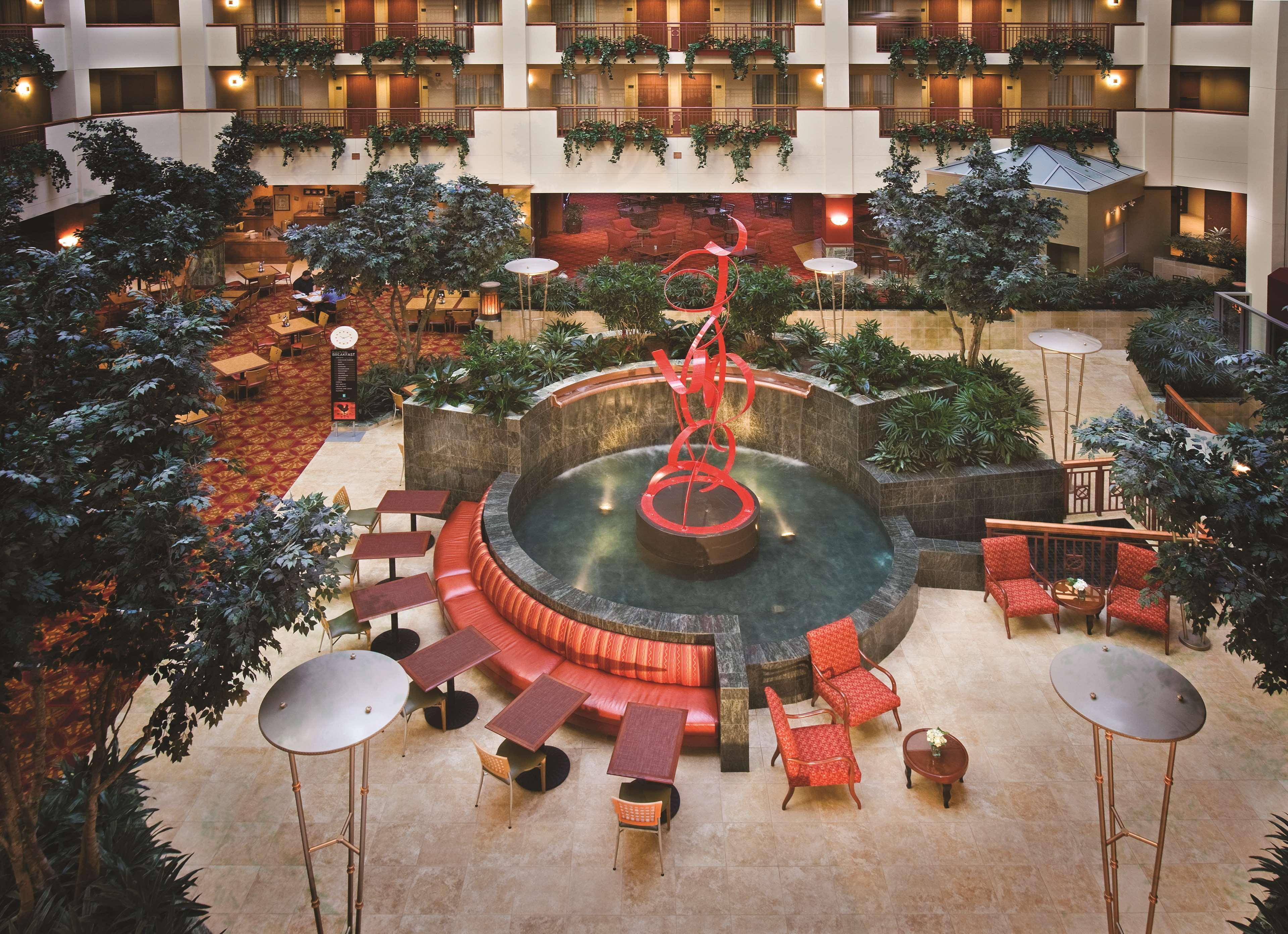 Embassy Suites Northwest Arkansas - Hotel, Spa & Convention Center Rogers Buitenkant foto